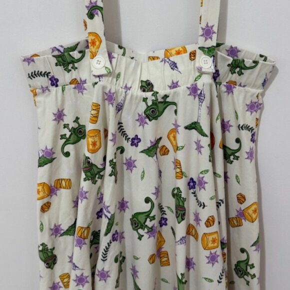 Hot Topic Disney Tangled Pascal & Lanterns Suspender Skirt Size 3XL - Picture 2 of 6